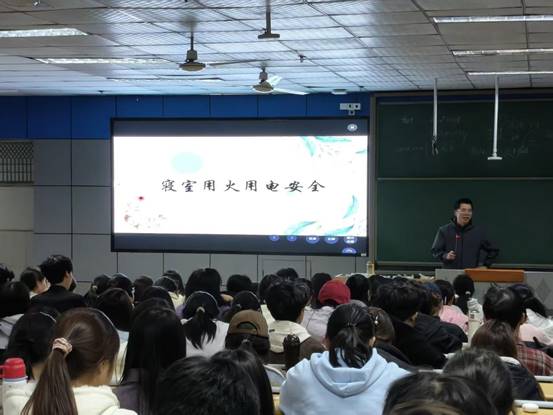 说明:23b5a404859a30a5b38a19240d11788c